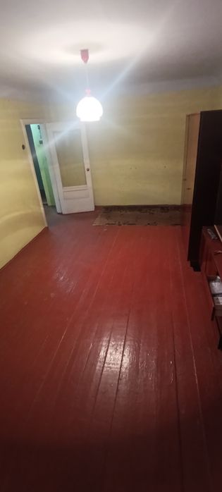 Продам 1 кімн квартиру в Центрі Бердичева.