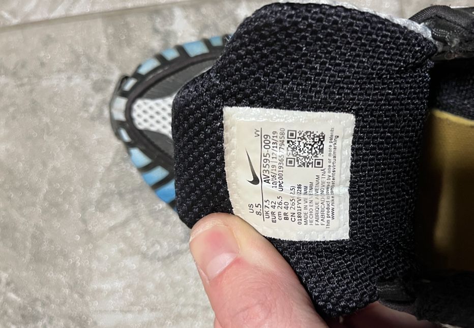 Крассовки nike shox