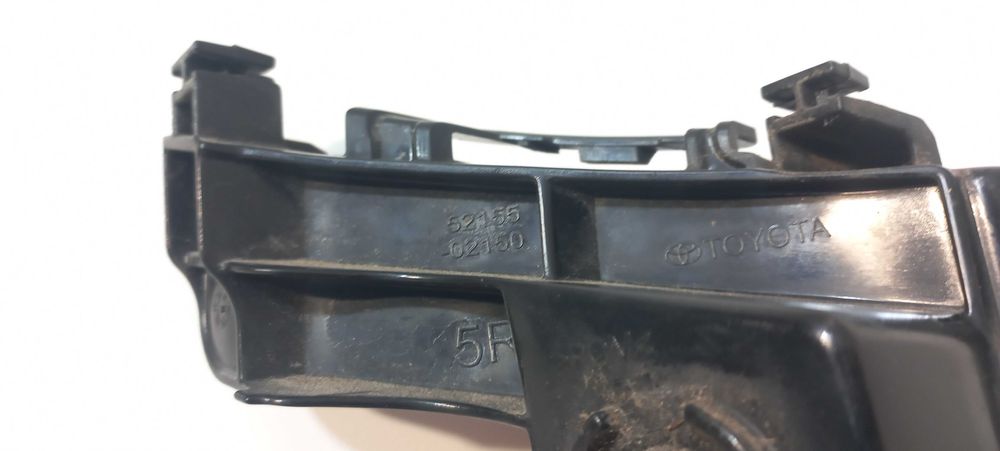 Toyota Corolla E21 kombi Suzuki Swace ślizg lampy tylny lewy prawy