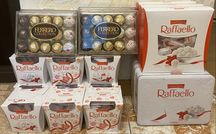 Подарункові набори Raffaello 150g/260g/300g