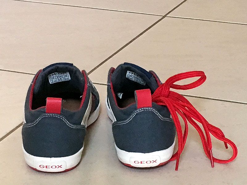 Buty sportowe tenisówki GEOX granatowe rozmiar 35
