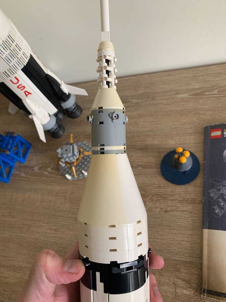 Конструктор Lego  Saturn V Apollo "Сатурн-5-Аполлон" 92176
