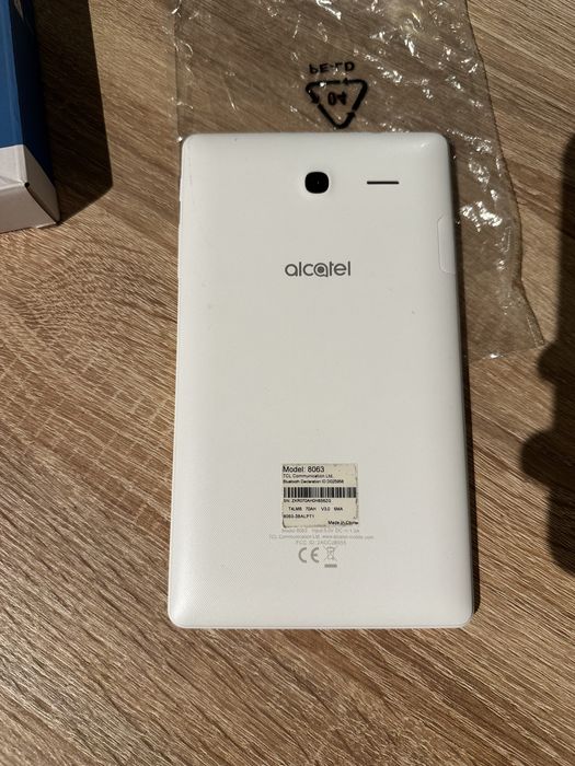 ALCATEL PIXI 4 7" tablet