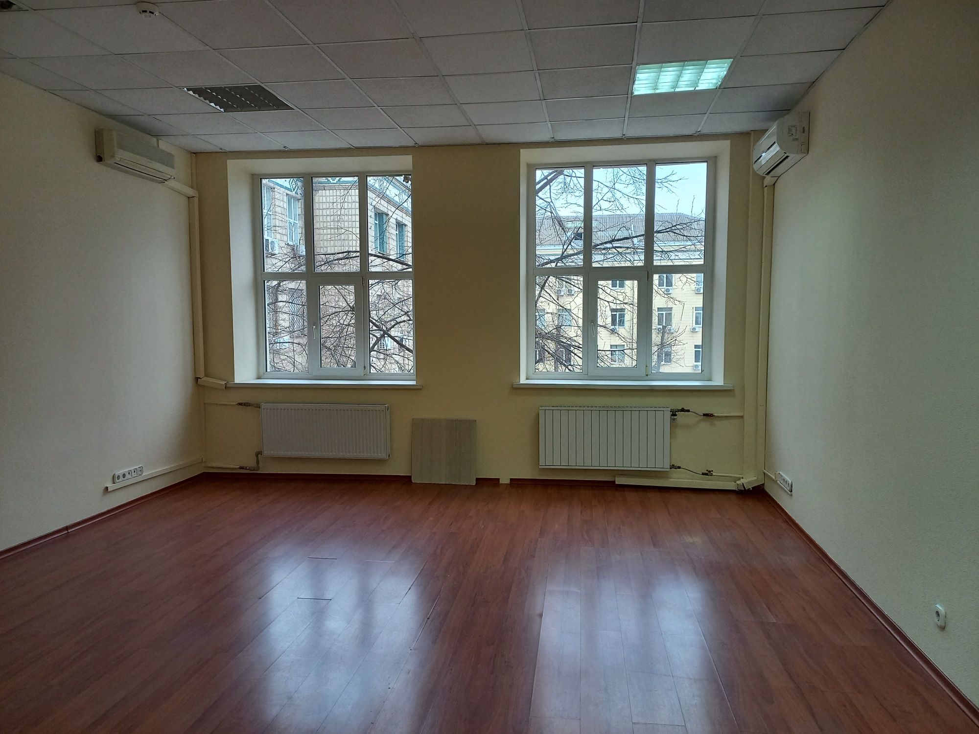Акция - 1н месяц бесплатно! Аренда офиса 40 м.кв.