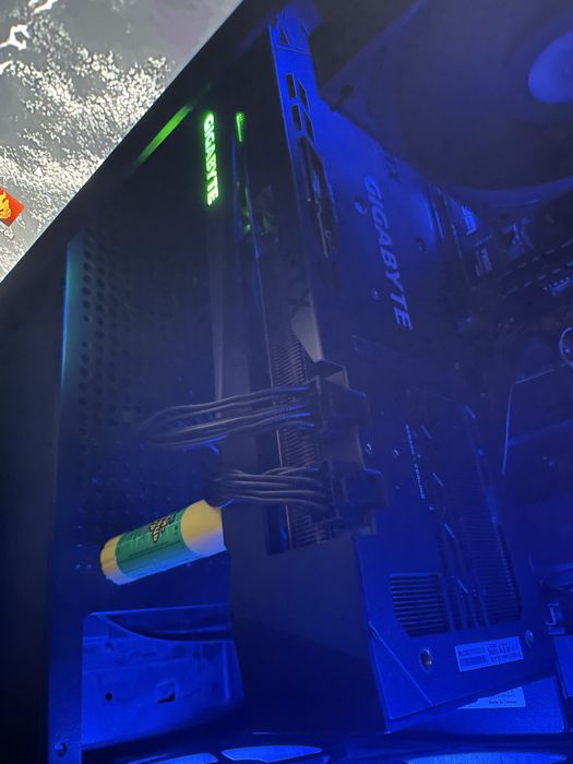 НА ГАРАНТІЇ. Rtx 3070 ti gigabyte gaming oc 8gb