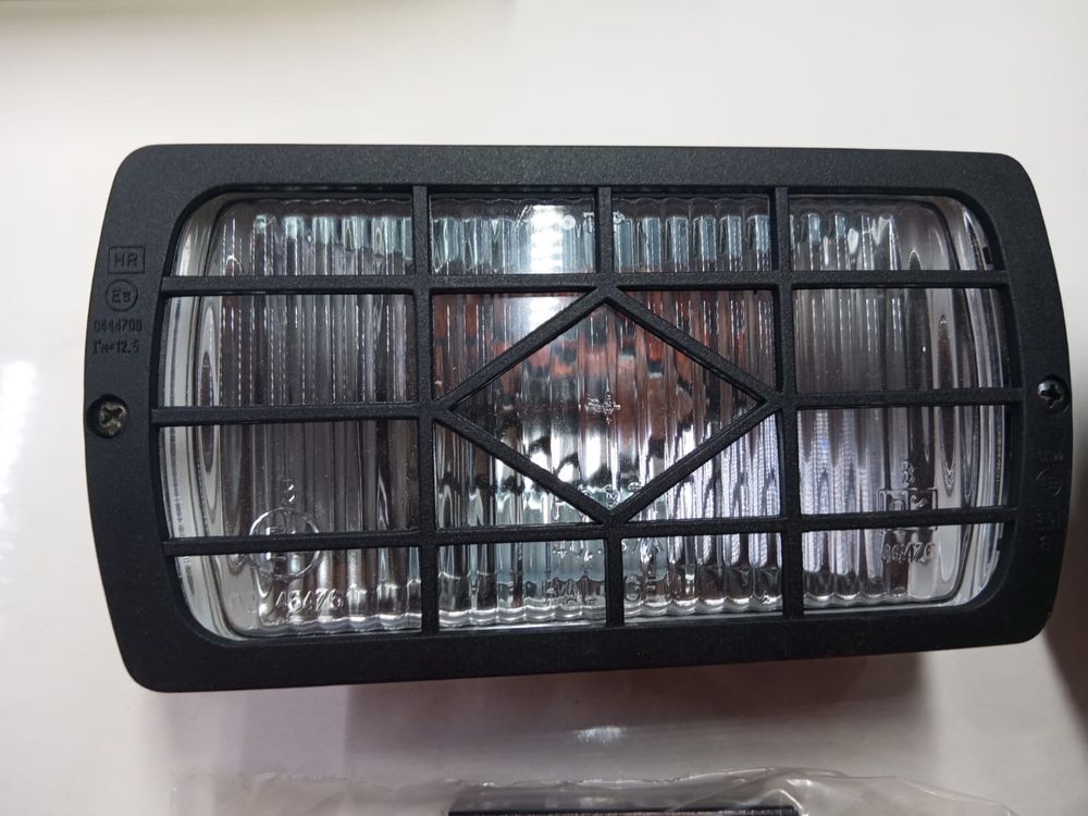 Zestaw starych lamp halogenów  produkcji włoskiej nigdy nieużywanych