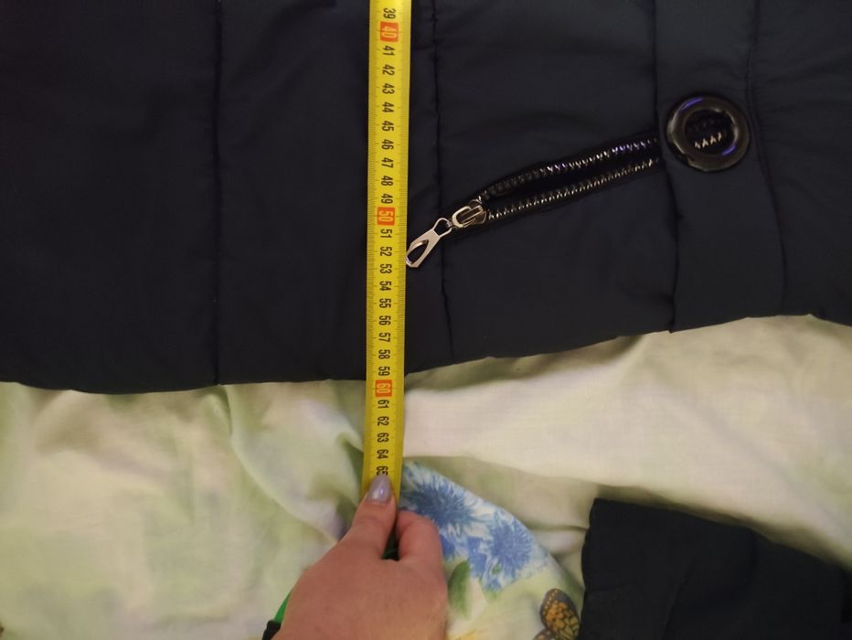 Дуже гарна тепла якісна