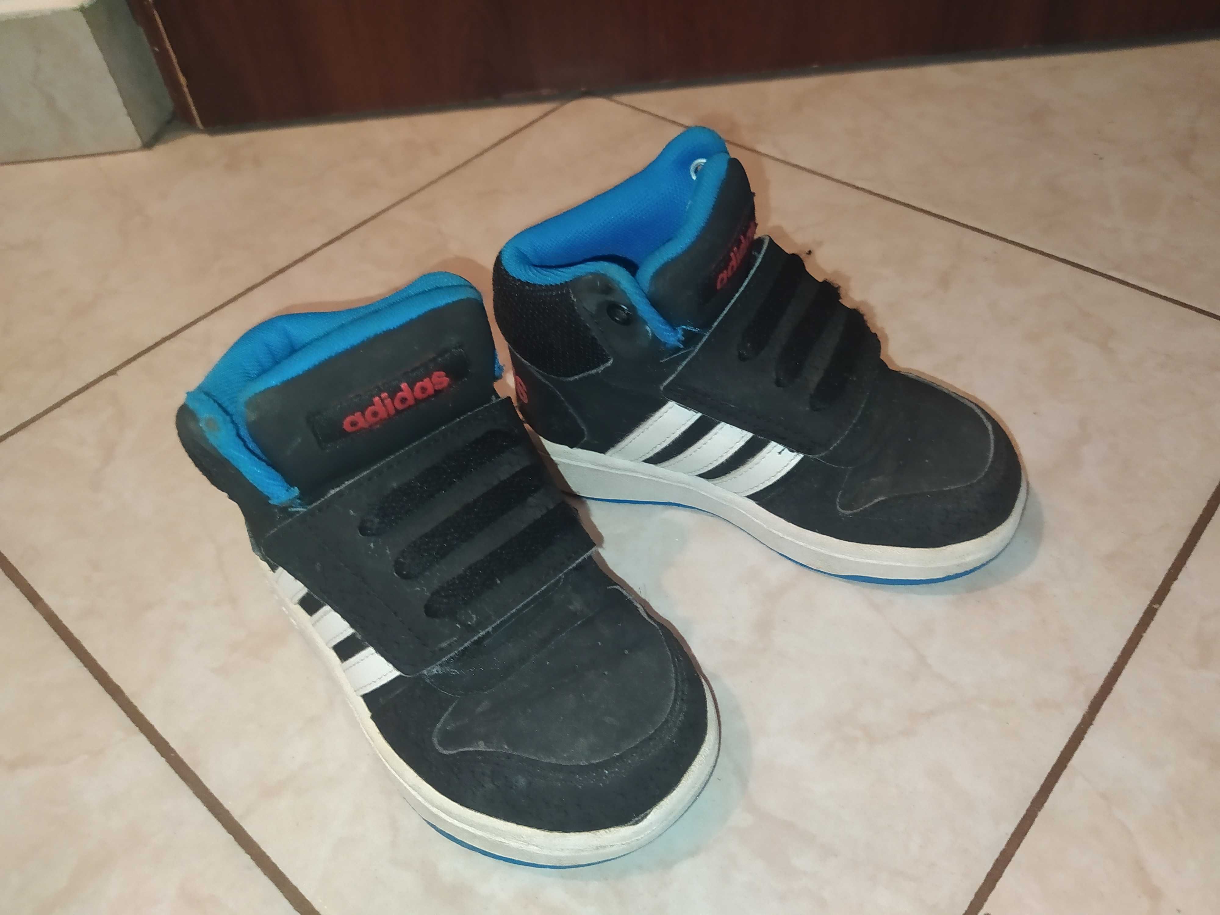 Buty do kostki adidas 23