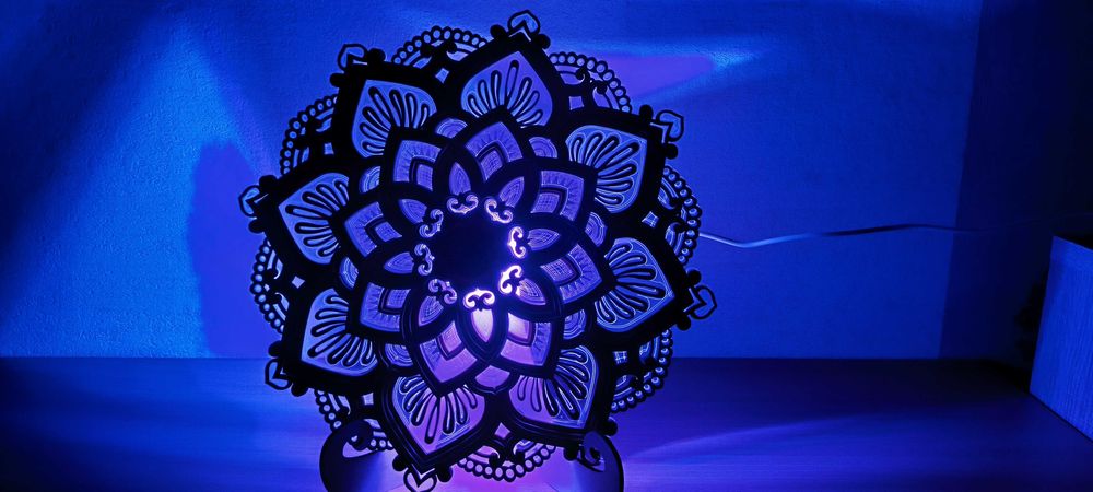 Lampka LED mandala