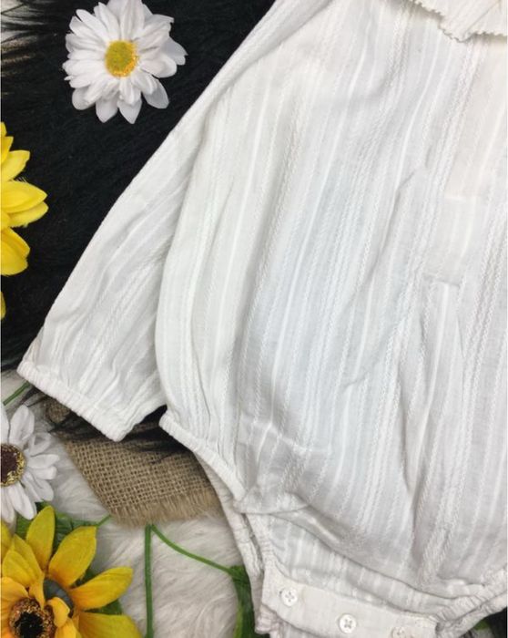 Молочний бодік zara на 12-18 міс