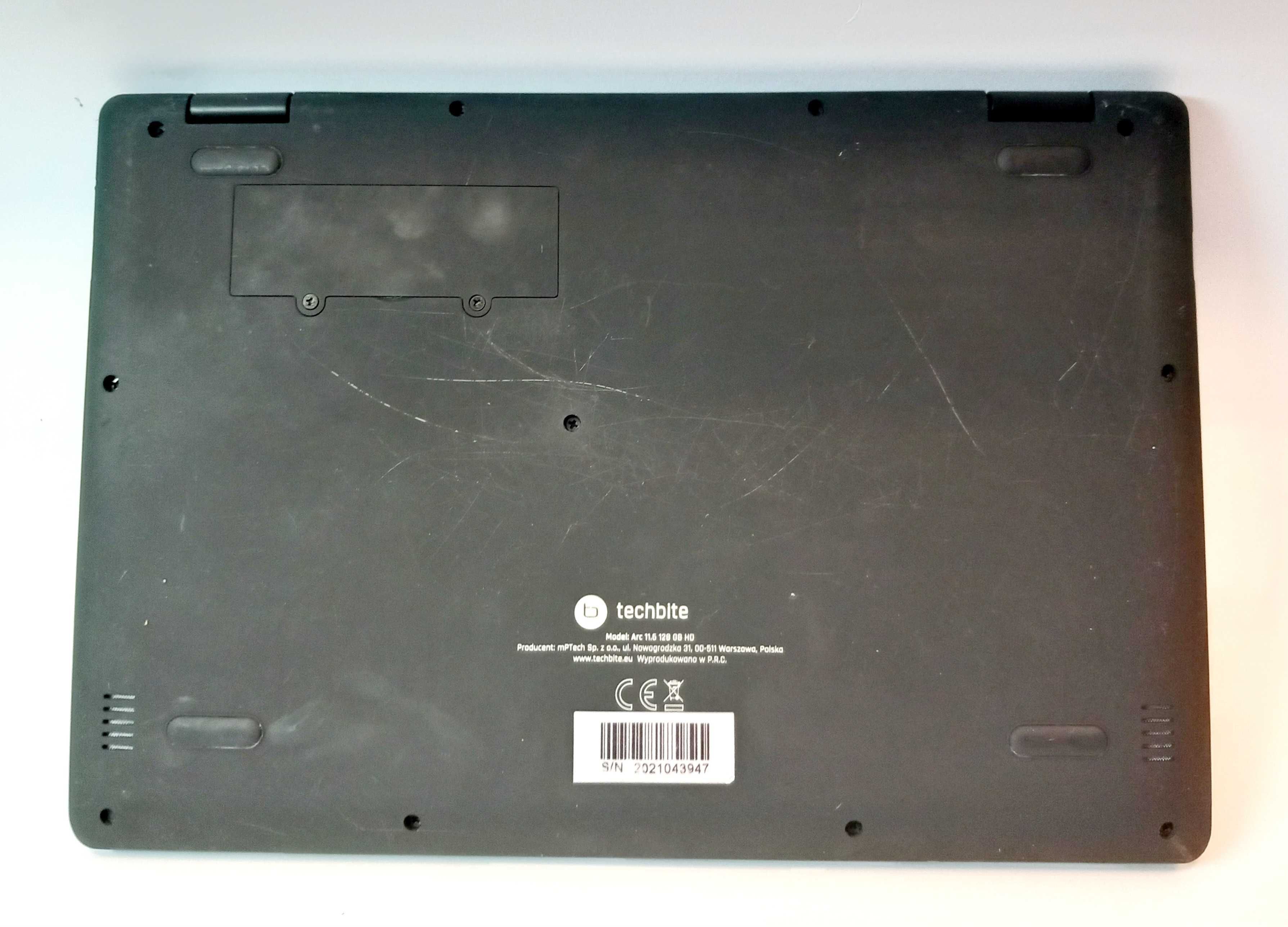 Laptop Techbite Arc 4/128 GB 253/24/HUT