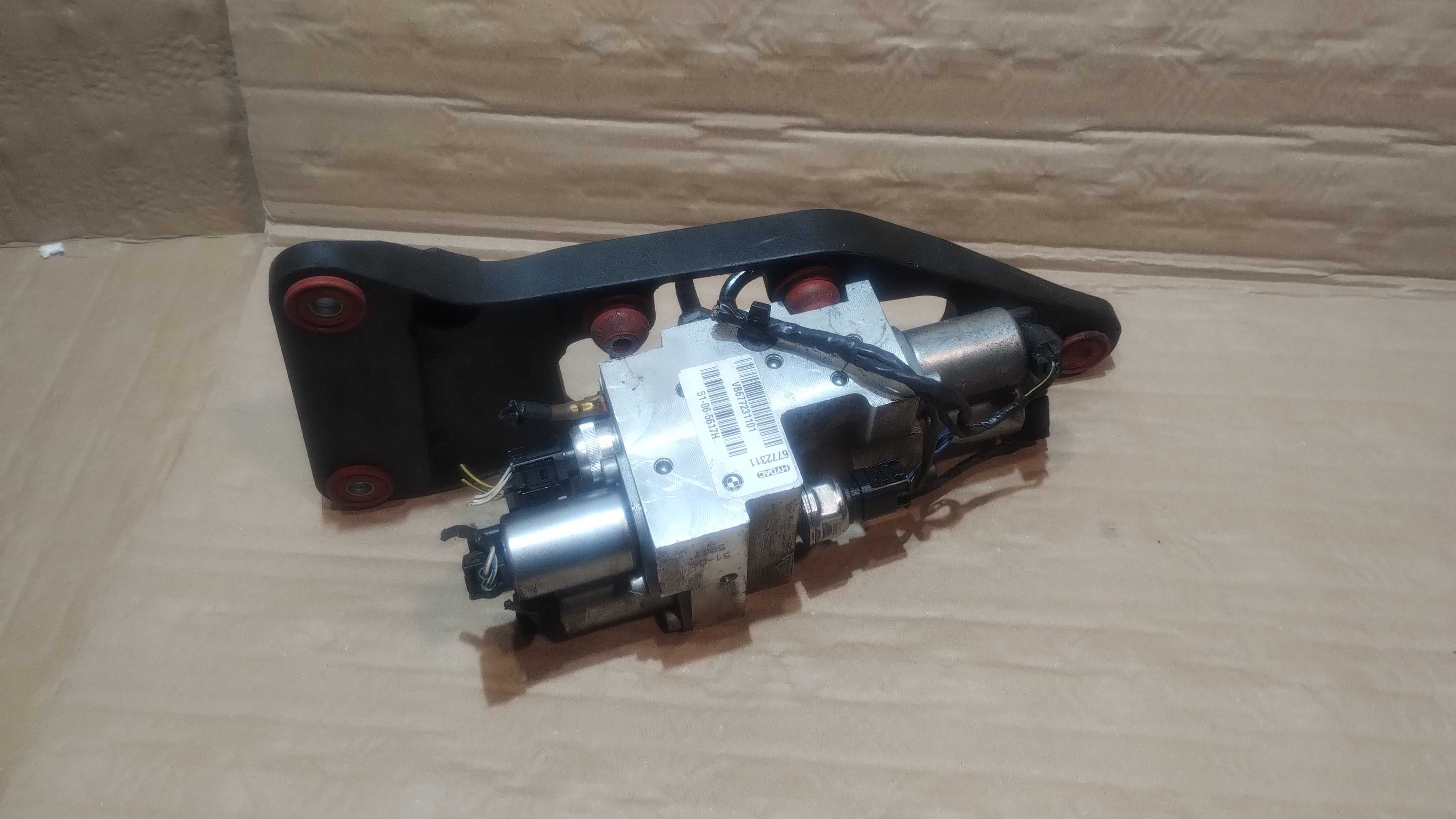 Moduł Sterownik Stabilizatora Aktywnego Blok Zaworowy BMW X5 E70 X6 71