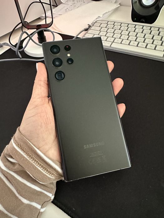 Samsung S22 Ultra - 256GB