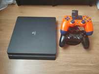 PlayStation 4 slim 500 GB + 2 pady