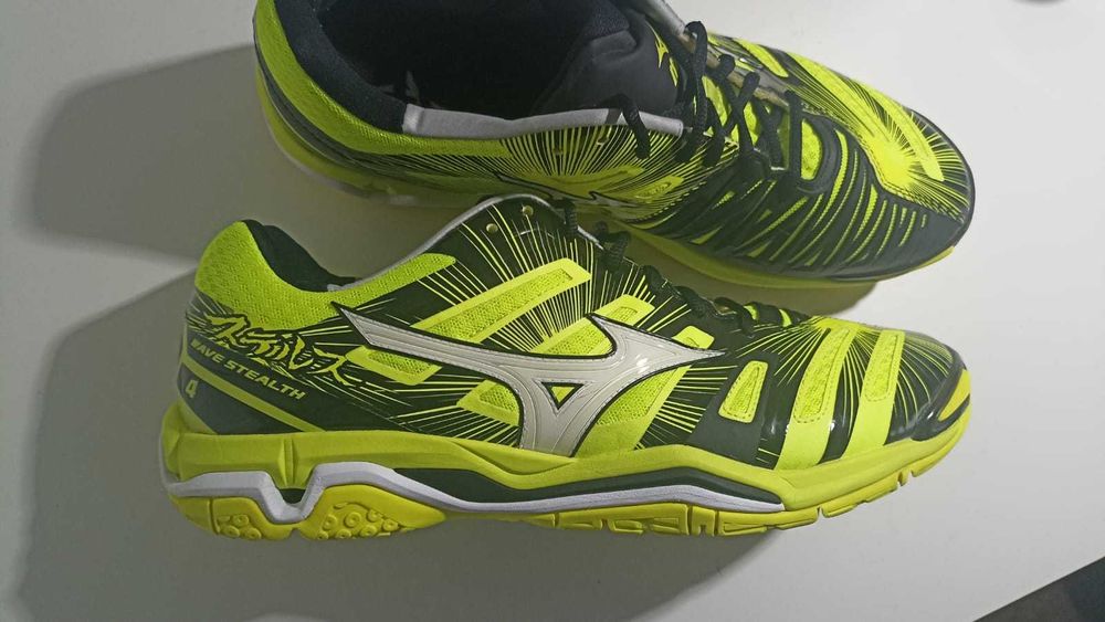 Lote sapatos homens . 14 pares tamanhos 45-47 .Totos em bom estado!