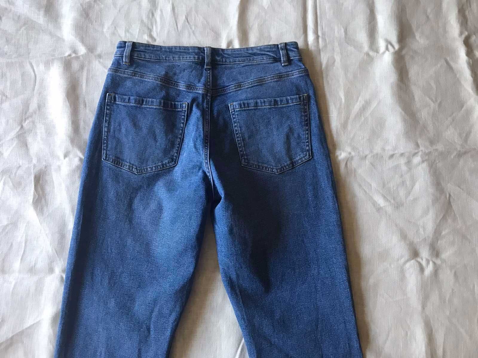 Женские джинсы  джинсы Essentials на пуговицах размер 46-48 .