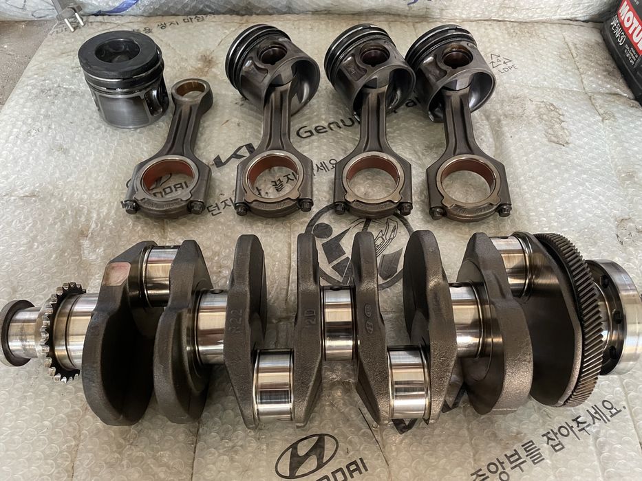 Колінвал шатун Hyundai Santa Fe