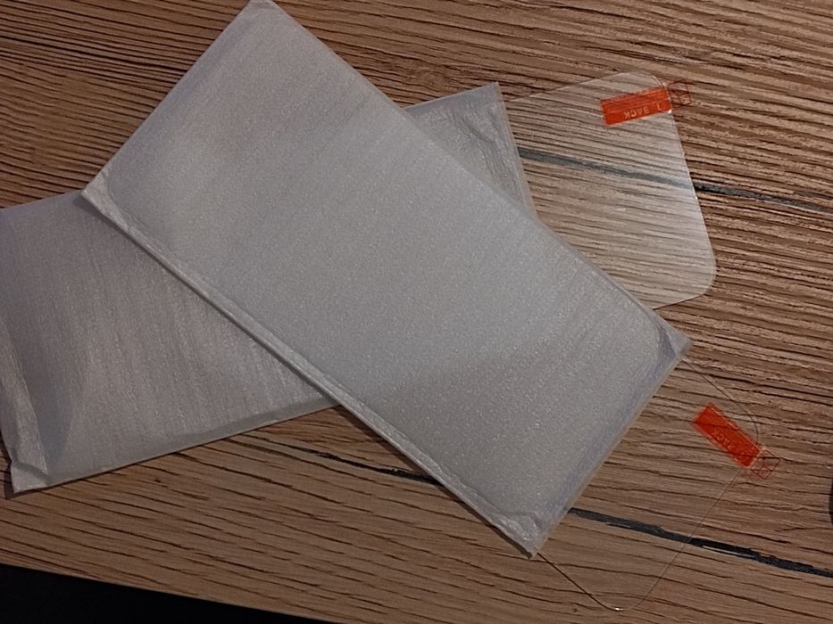 Оригінальний чохол iPhone 16 plus