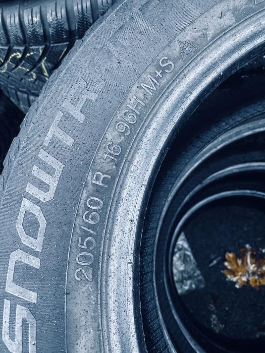 205 60 16 Vredestein SnowTrac 5 90%