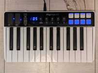 IK iRig Keys I/O 25 - Klawiatura sterująca z interface audio
