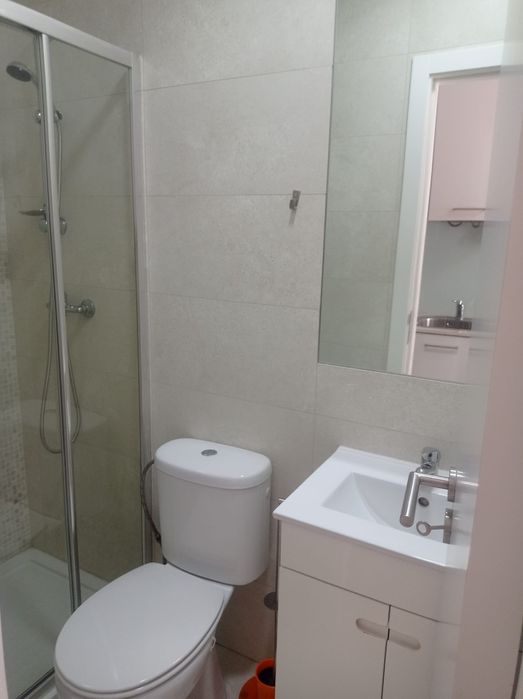 Estúdio Junto Faculdades - 1 Pessoa