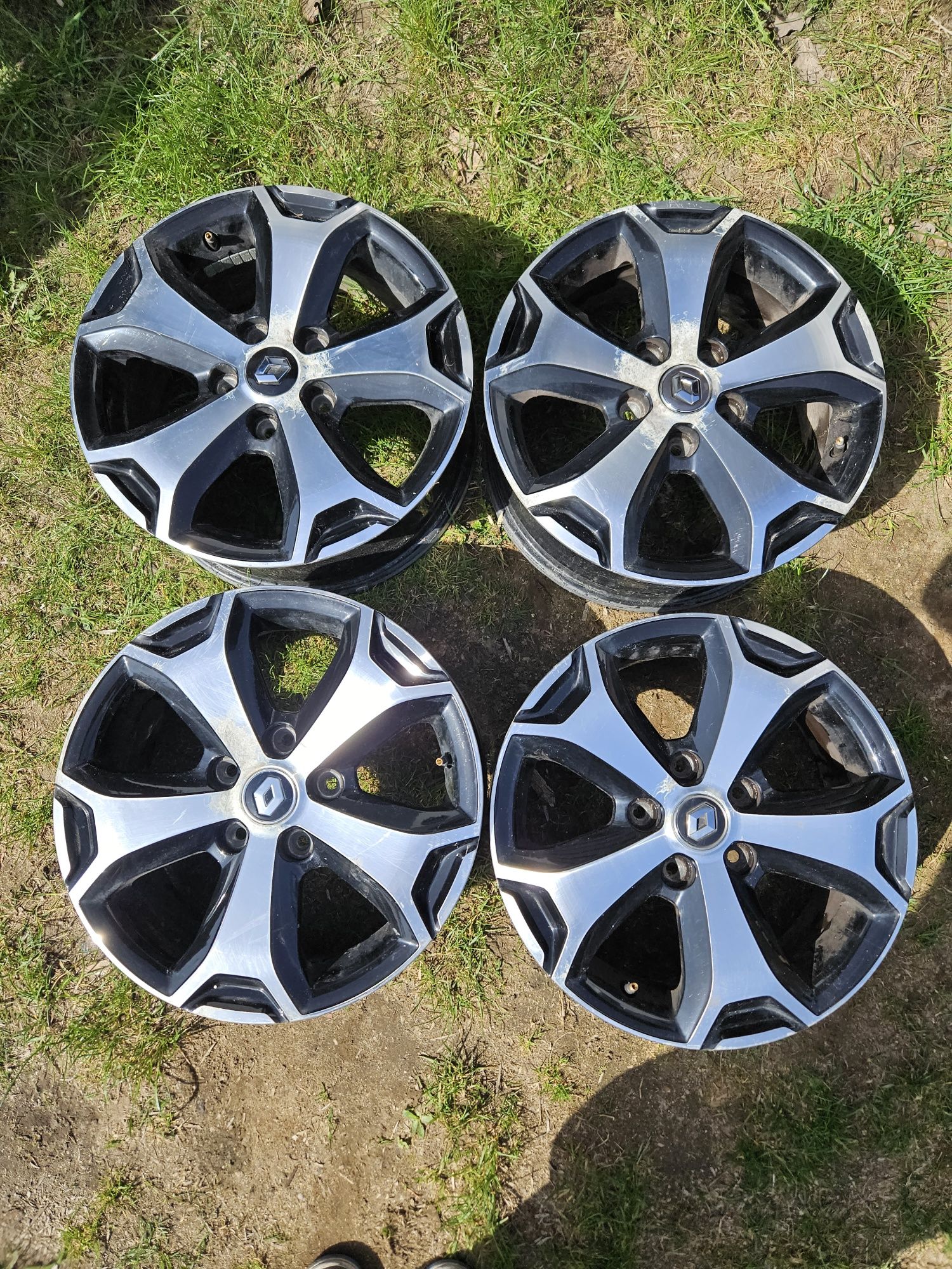 Felgi 5x114,3 r16 16" OE Dacia Duster Renault aluminiowe
