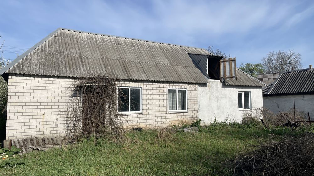 Дом в пгт Новониколаевка