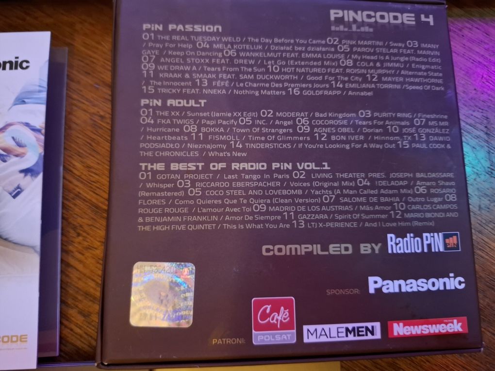 CD x 3 BOX Pincode 4 /The Best of Pin Radio/ 2013 Radio Pin