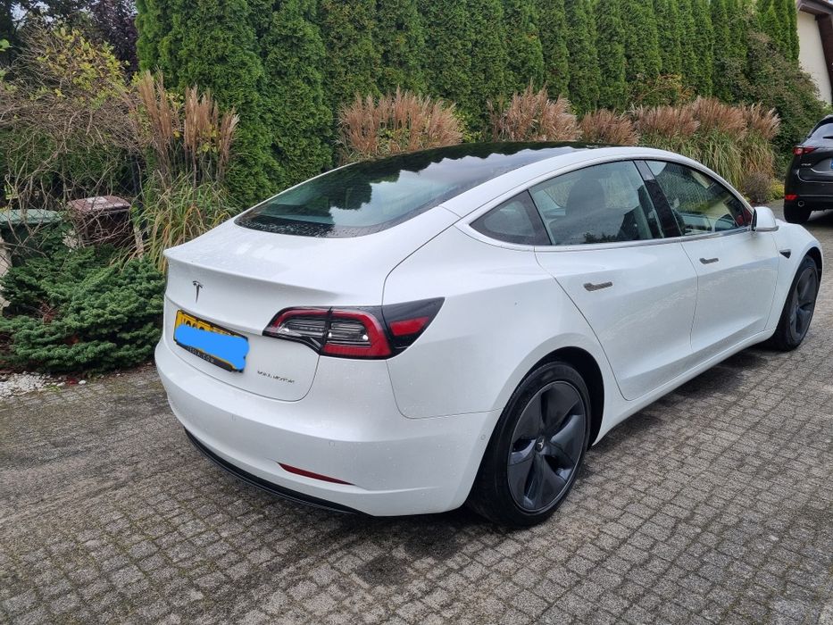 Tesla 3 Long Range AWD Dual Motor