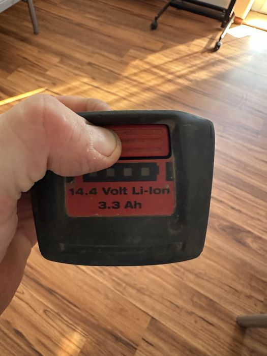 Bateria hiltij uszkodzona