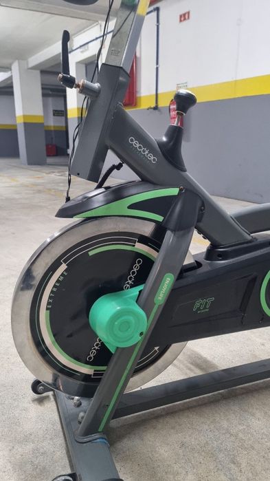 Bicicleta de Spinning Cecotec
