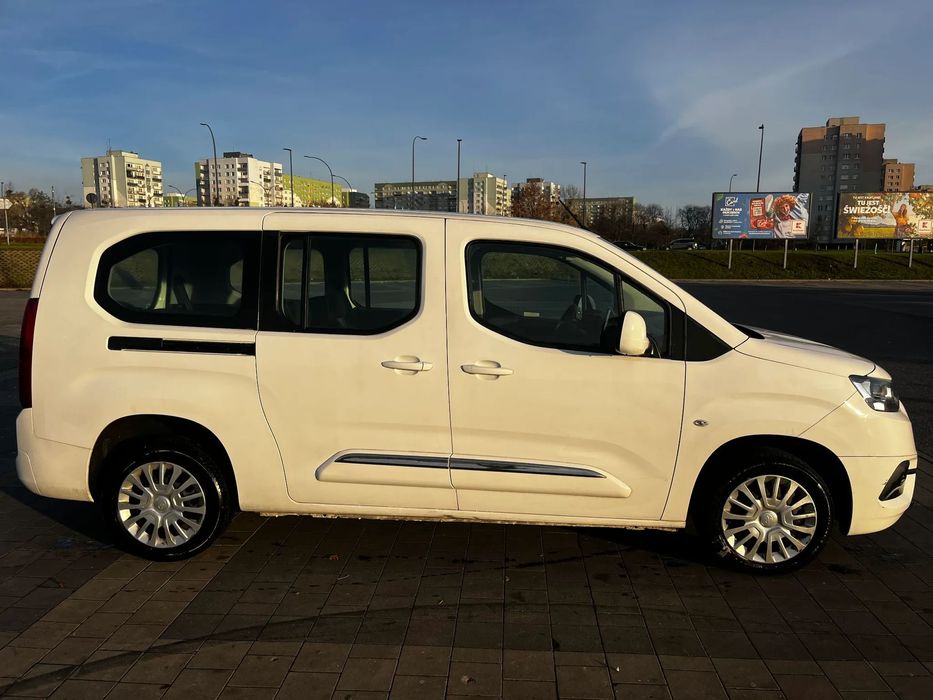 Toyota Proace City Verso PROACE VERSO City Verso, 7 os. 1.5 D-4D 130KM 6 M/T S&S