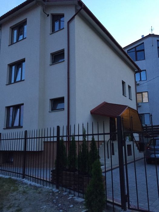 Елітна  двокімнатна квартира в ценральній части