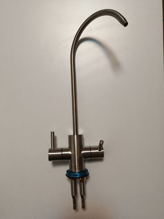 Двойной кран для осмоса.