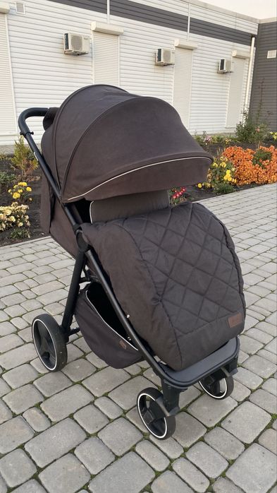 Прогулянковий візок Carrello Bravo(прогулочная коляска camino bravo)