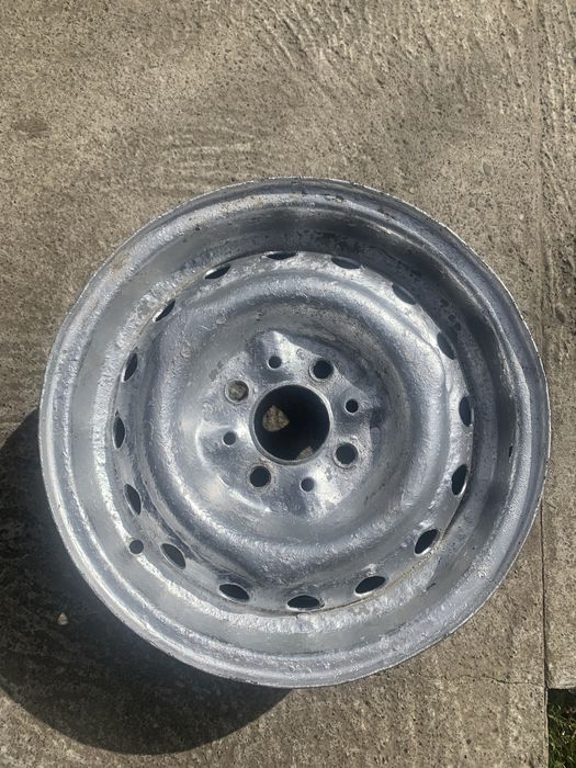 Продам диски Ваз Жигуль 13 R13 4 98 запаска