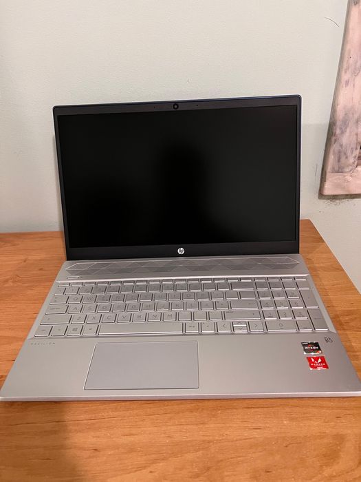 HP pavilion 15 AMD Ryzen 3