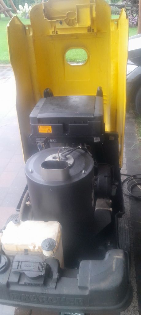 Myjka Karcher HDS 695