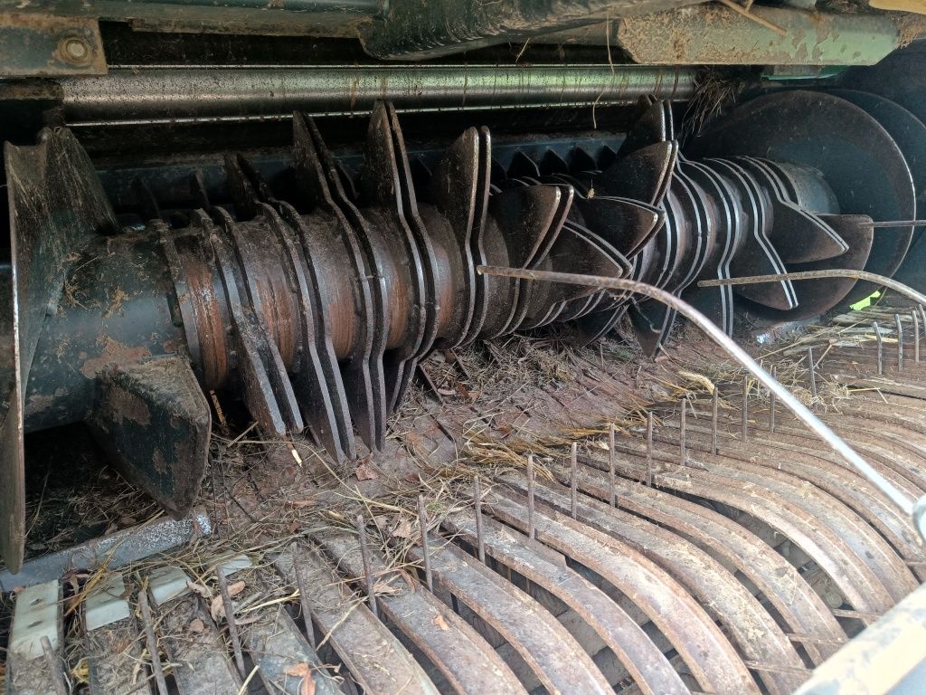Prasa Deutz-Fahr MP 130 MasterPress