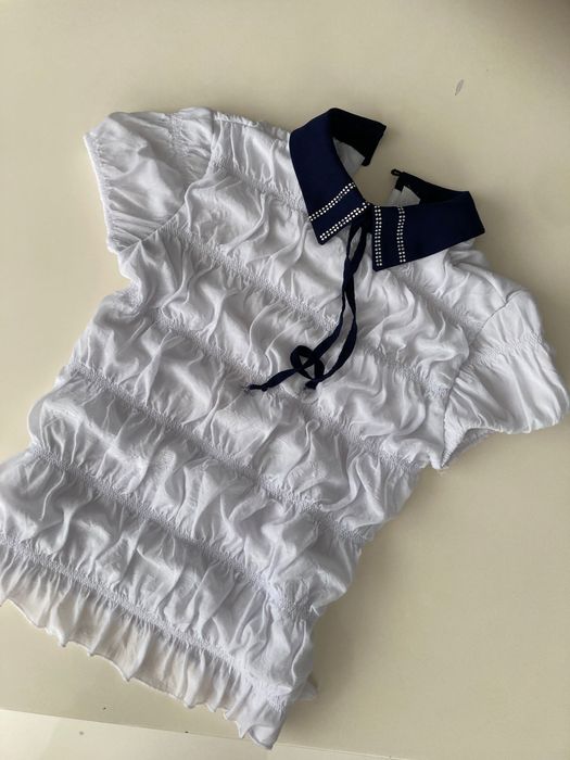 Elegancka bluzka z kołnierzykiem rozmiar 128 biała bluzka