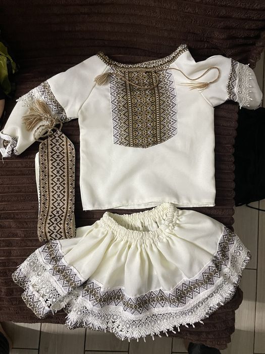 Вишитий крстюм 1,5-2 роки