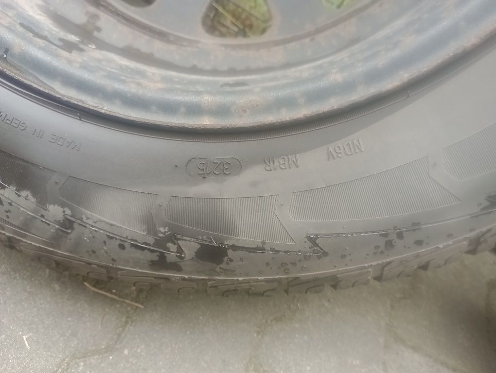 Kola 16  dacia duster 215/65 zima