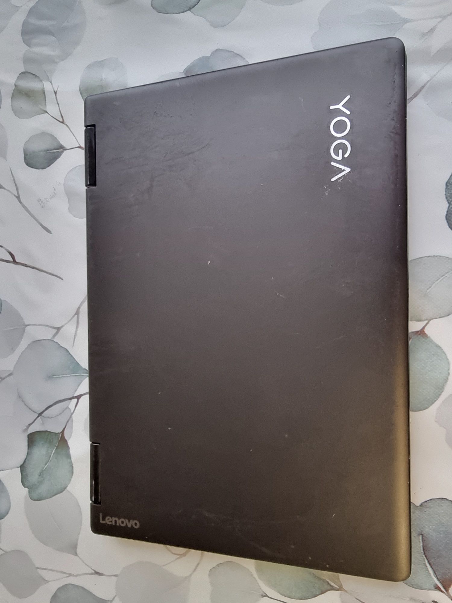 Lenovo 710-14ikb/i5-7200u/Nvidia 940mx/ram 8 gb/ssd 256 gb
