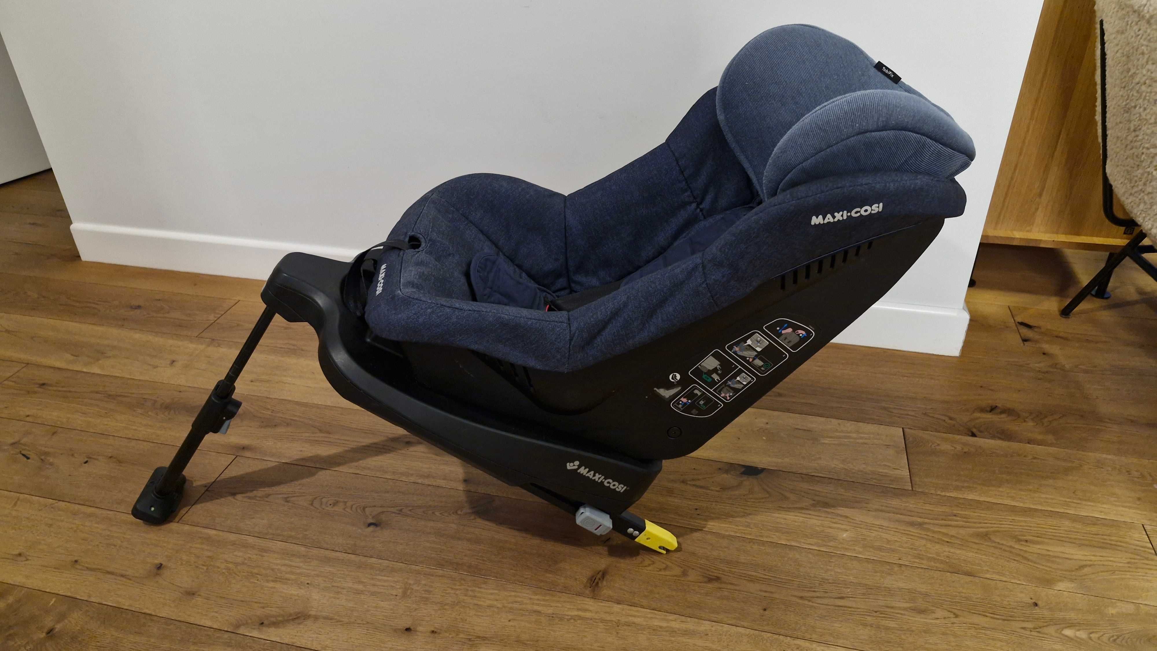 Fotelik Maxi Cosi Tobifix - kolor Nomad Blue