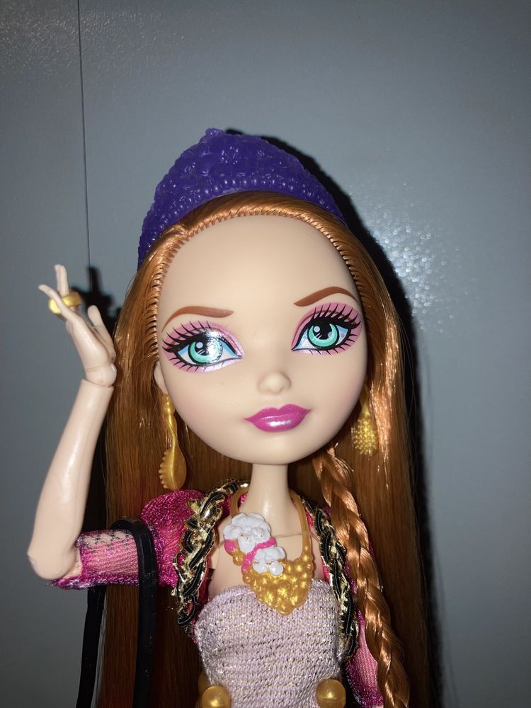 Lalki Ever After High Holly Poppy O’Hair Basic First Chapter