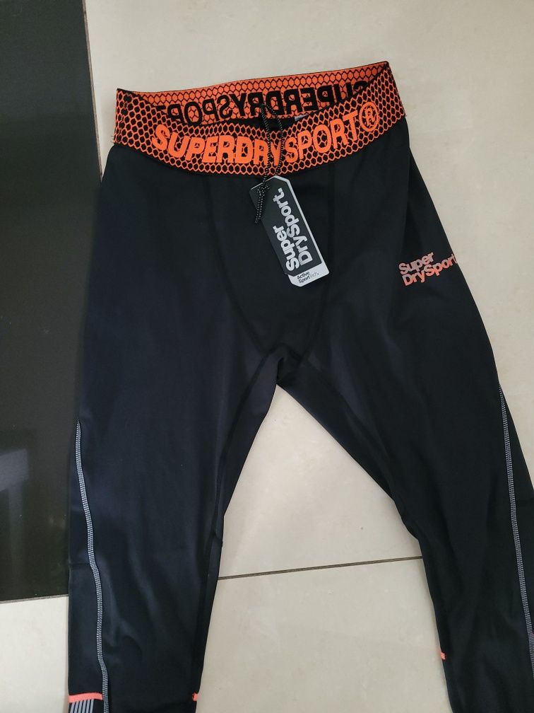 Superdry nowe leginsy sportowe r.XS