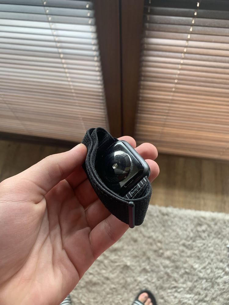 Apple Watch series 4 Nike Edition