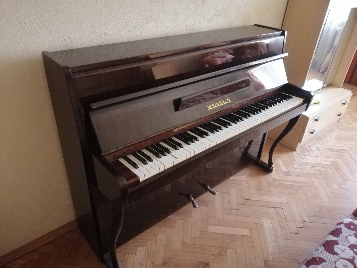 Продам фортепіано Weinbach (Чехословакія)
