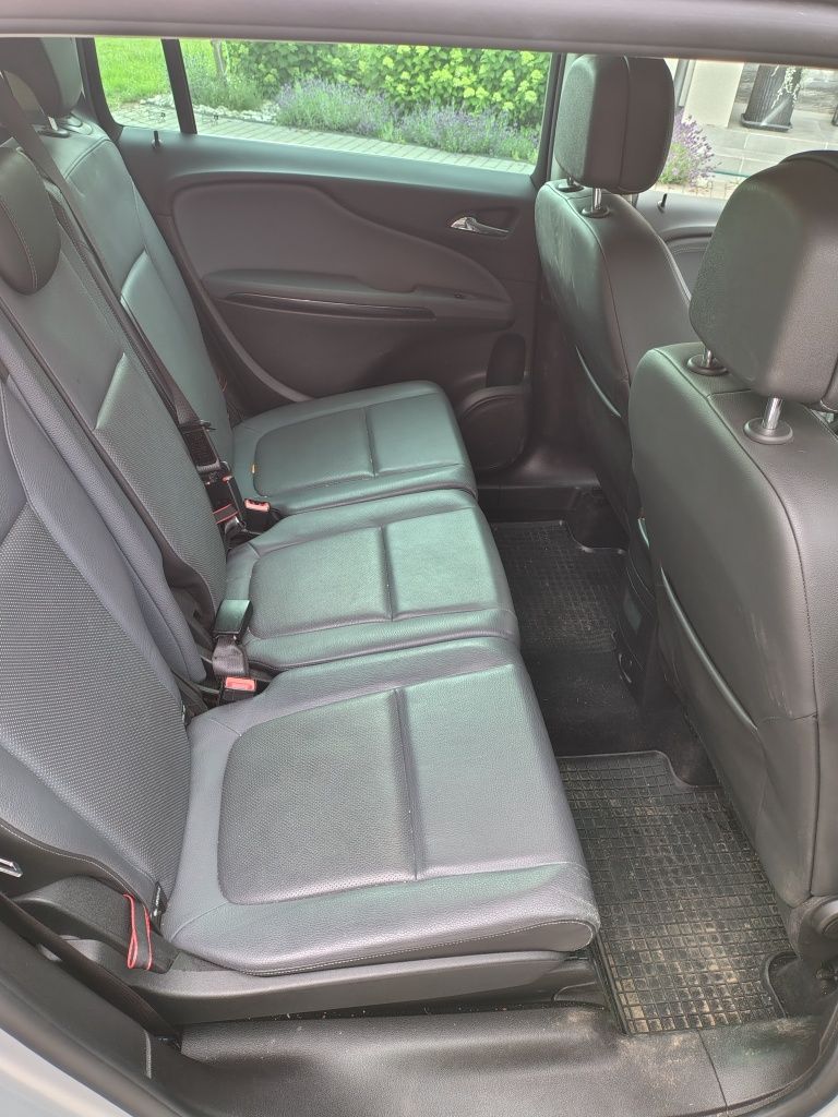 Opel Zafira C Turbo