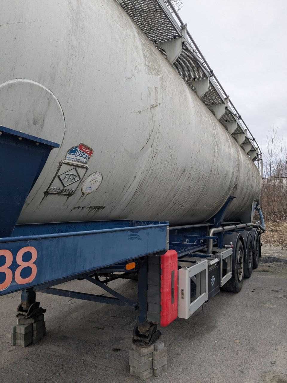 Feldbinder KIP самоскид,сиповоз